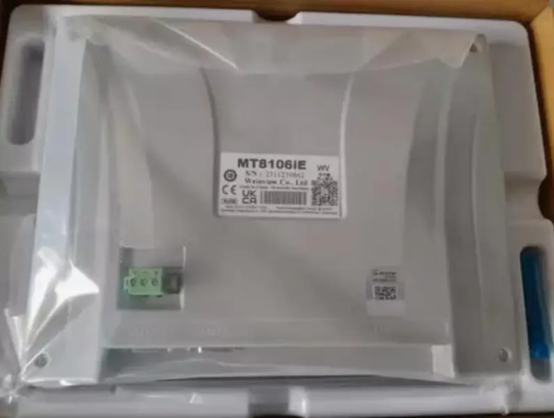 Weintek MT8106IE Ember-gép interfész