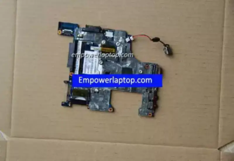 Toshiba NB520 K000129210 LA-6858P alaplap Toshiba NB520 K000129210 LA-6858P alaplap