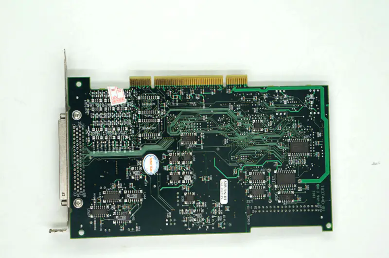 NI PCI-6032E nagy felbontású multifunkciós I/O kártya DAQ kártya használt elem