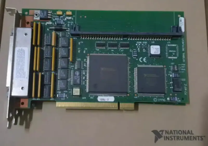 NI PCI-MXI-2 DAQ kártya