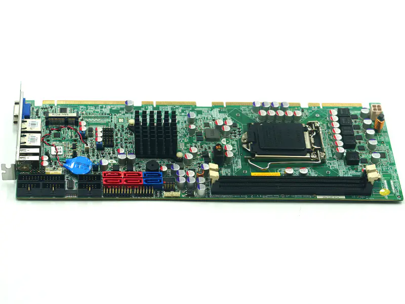 IEI PCIE-Q670-R20 alaplap