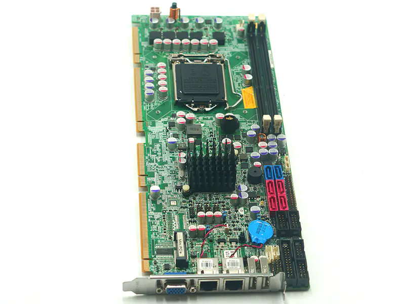 IEI PCIE-Q670-R20 alaplap