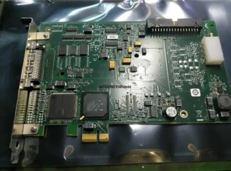 NI PCIe-6320 adatgyűjtő kártya 781043-01
