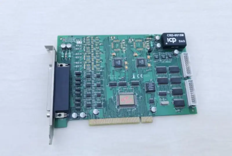 ICP DAS PIO-DA8 Univerzális PCI busz 14 bites 8 csatornás analóg kimeneti kártya