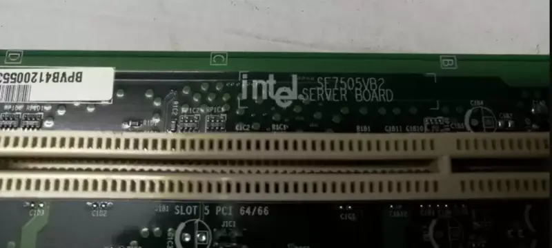 Intel SE7505VB2 604 interfészes szerver alaplap Dual Xeon