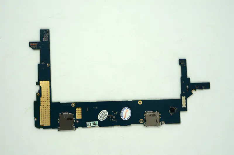 Samsung Galaxy Tab 3 8.0 T315 feloldott alaplap teljes chipekkel