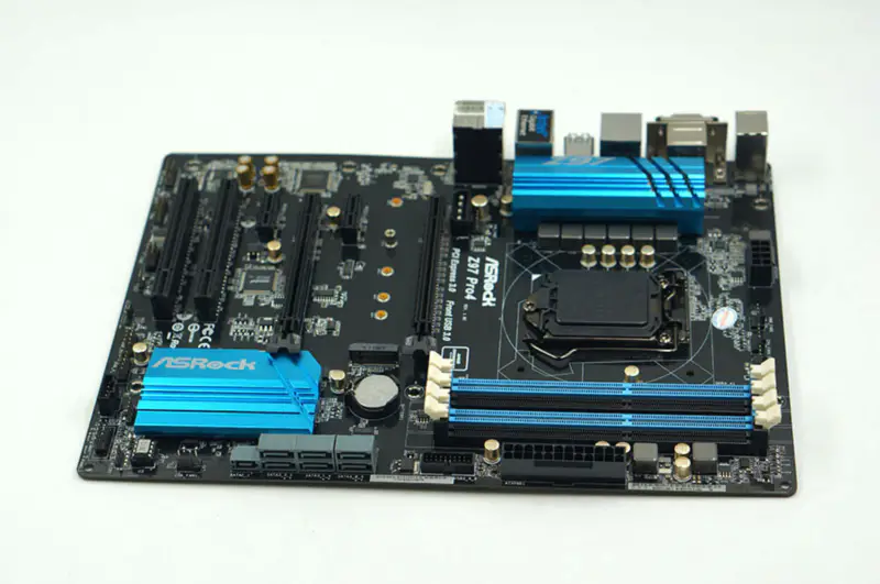 Asrock Z97 Pro4 alaplap Z97 DDR3 LGA1150 Asrock Z97 Pro4 alaplap Z97 DDR3 LGA1150