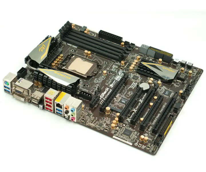 Asrock Z77 Extreme6 alaplap Z77 LGA1155 ATX Z77 LGA1155